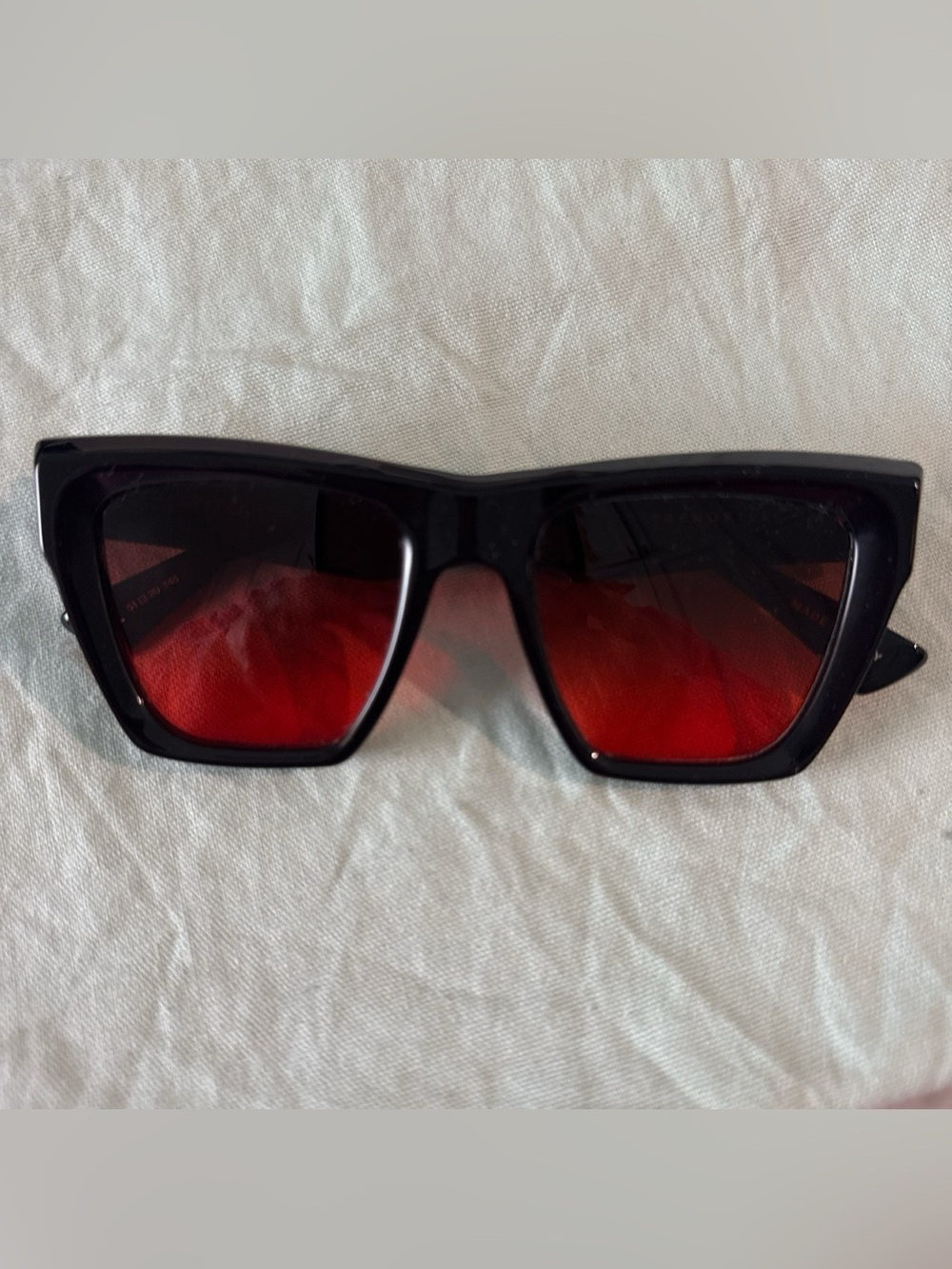Black Frame Sunglasses with Red Gradient Lenses - Women's Fashion Sunglasses